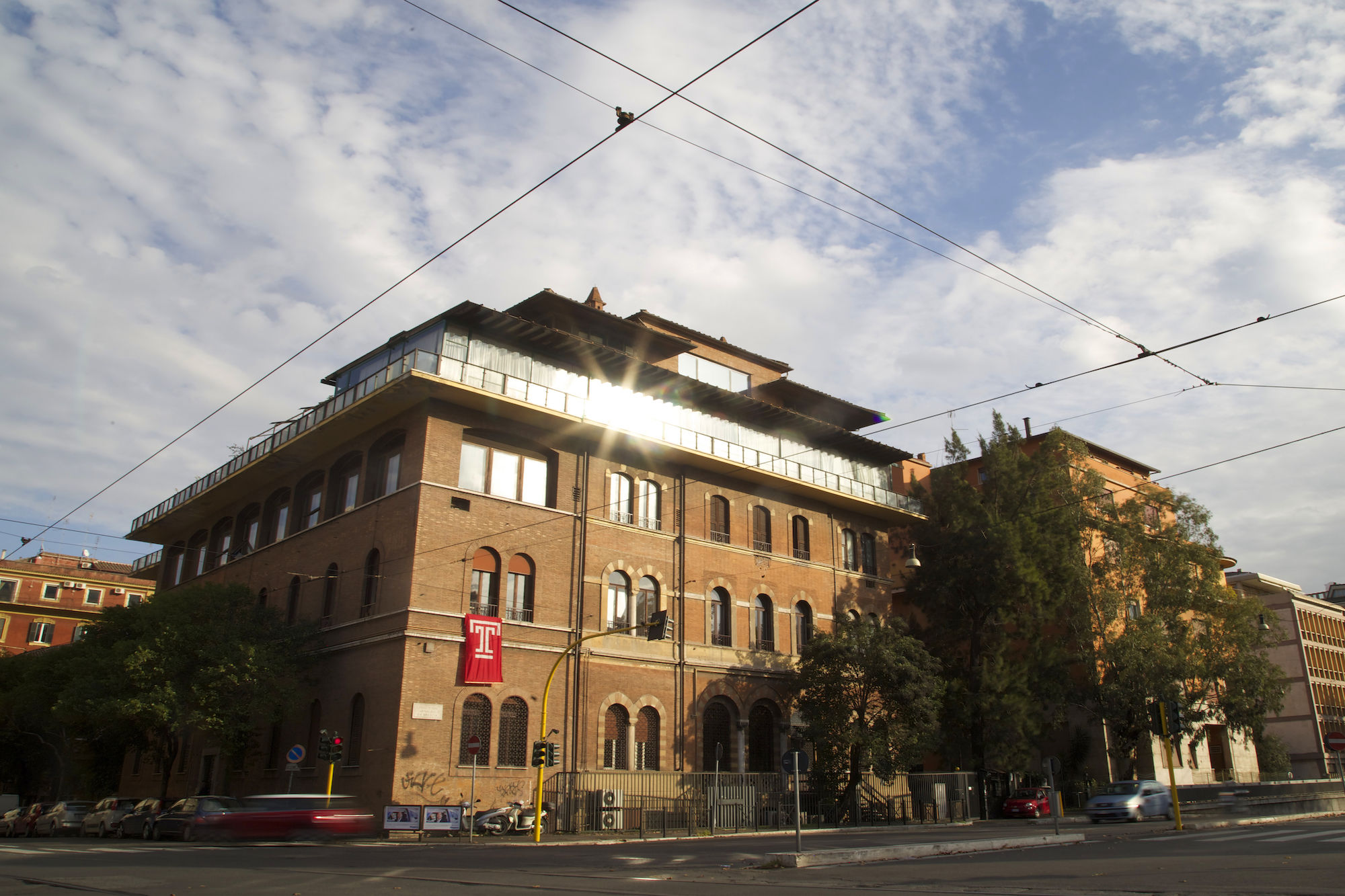 Exterior view of Villa Caproni